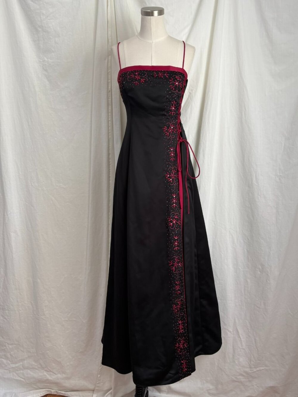 Vtg Y2K Zum Zum Niki Livas Black Burgundy Prom Homecoming Formal Dress Size 7 M